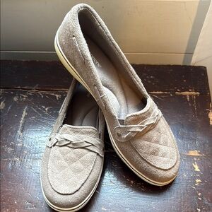 Grasshoppers by Keds Suede Loafer